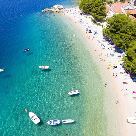 Apartamento With Parking Space Brela, Makarska - 18495 *